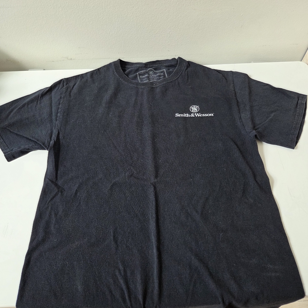 T-shirt - Picture 3 of 5